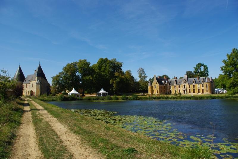 Château De Cheronne Bed & Breakfast Tuffe Ngoại thất bức ảnh